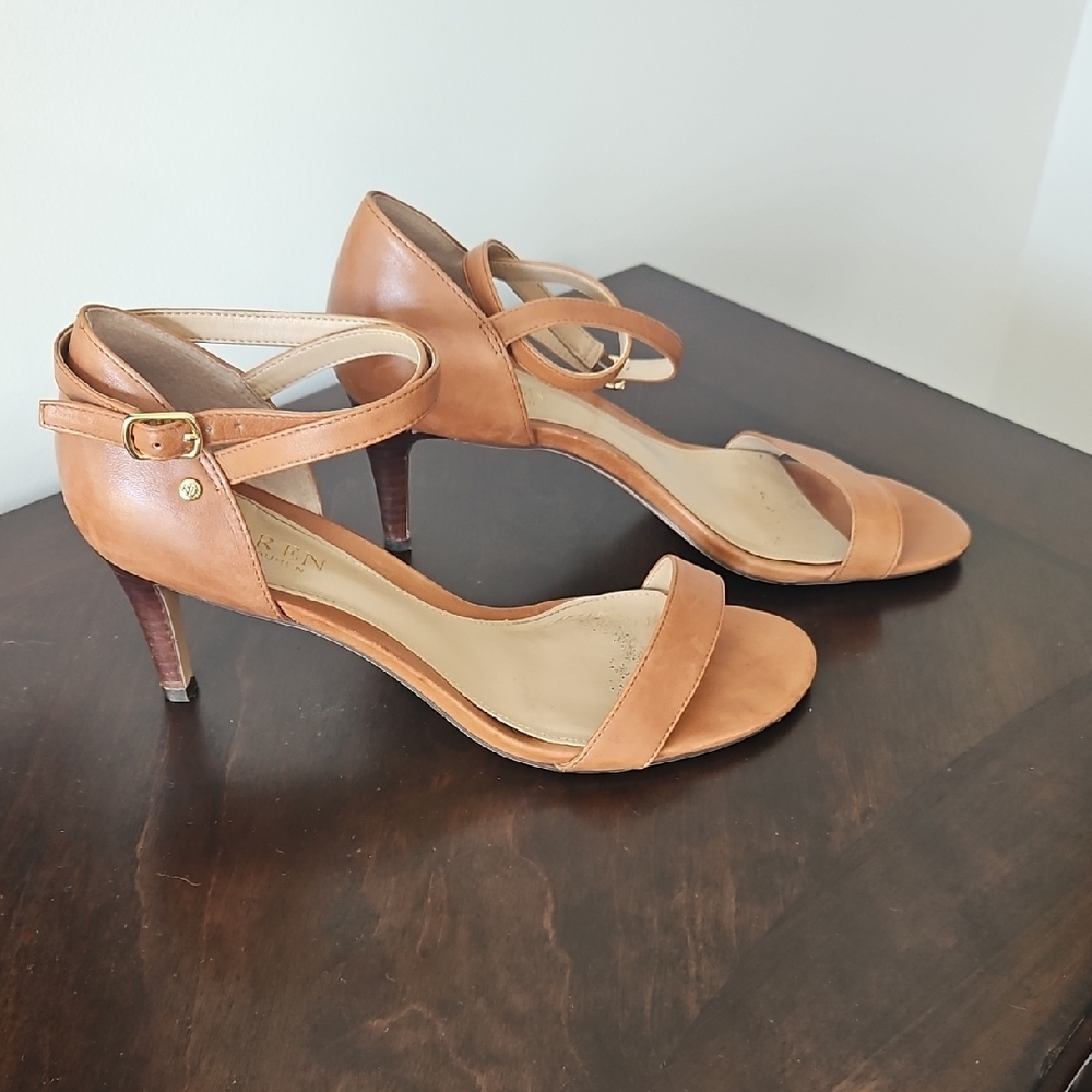 Elegant Tan Strappy Heels